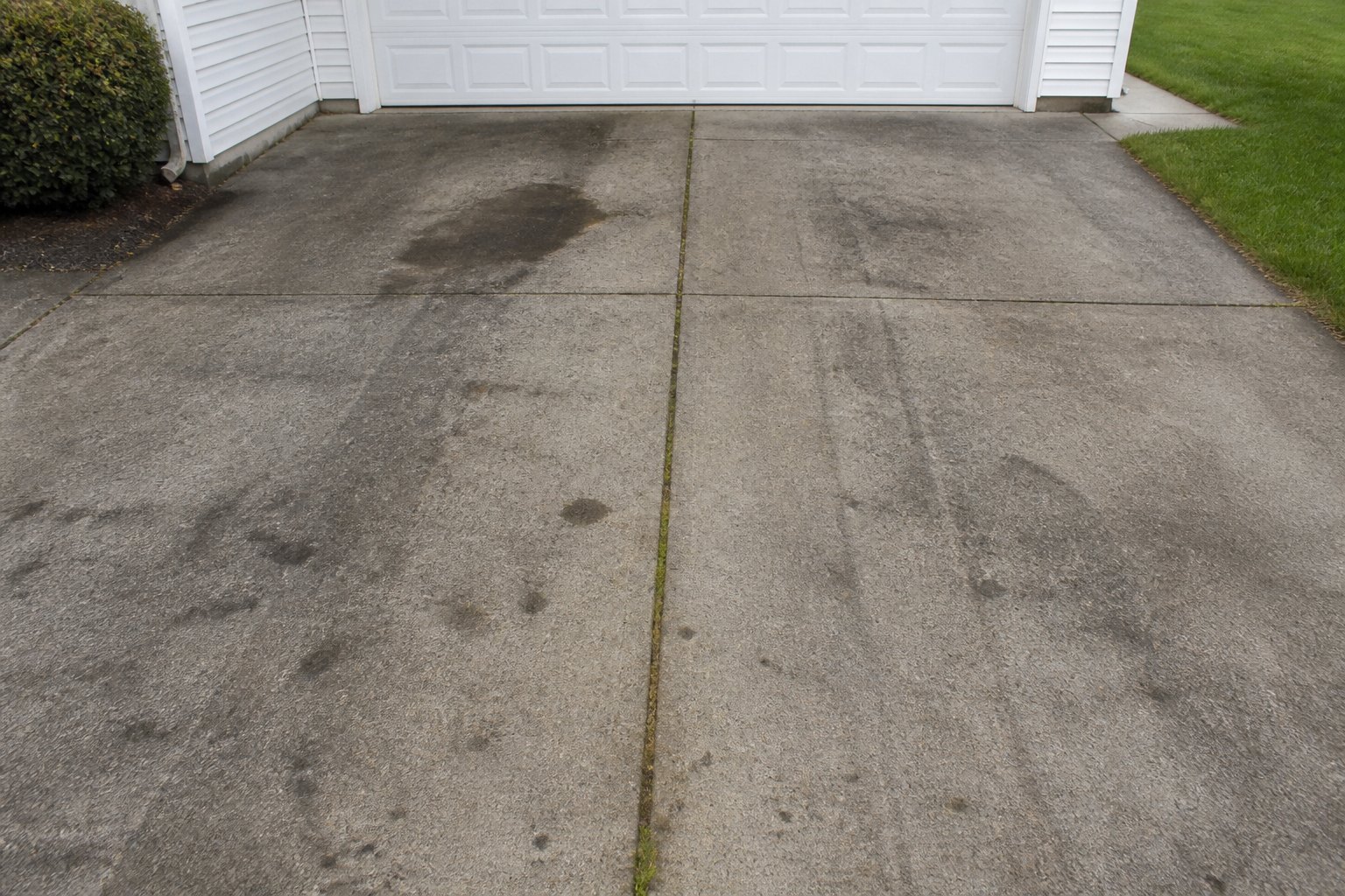 Driveway wash before and after Before